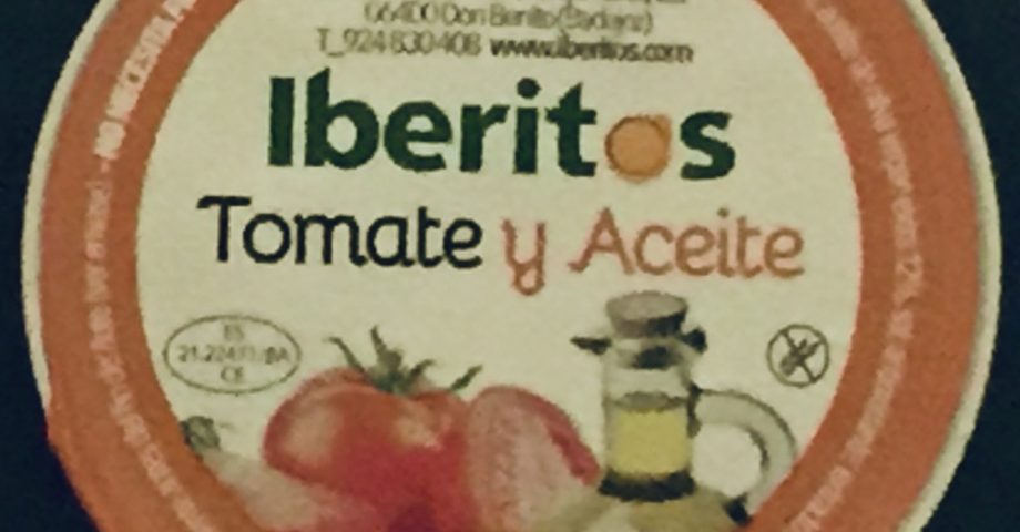 Tarrina de tomate y aceite marca Iberitos. Circular y metálica de 22 gramos