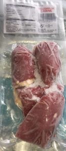 Envase de pimientos de piquillo rellenos de carne.
